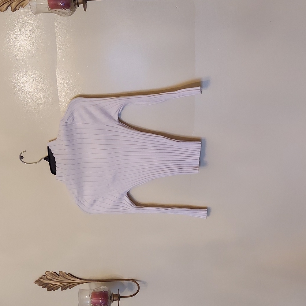 Forever 21 White Sweater